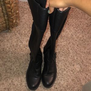 Black boots